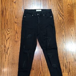 MYSTIQUE BOUTIQUE Black Distressed High Rise Skinny Jeans